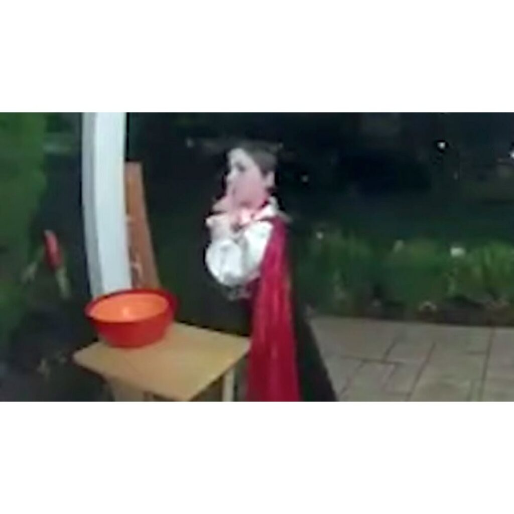 Boy’s Sweet Act of Halloween Kindness