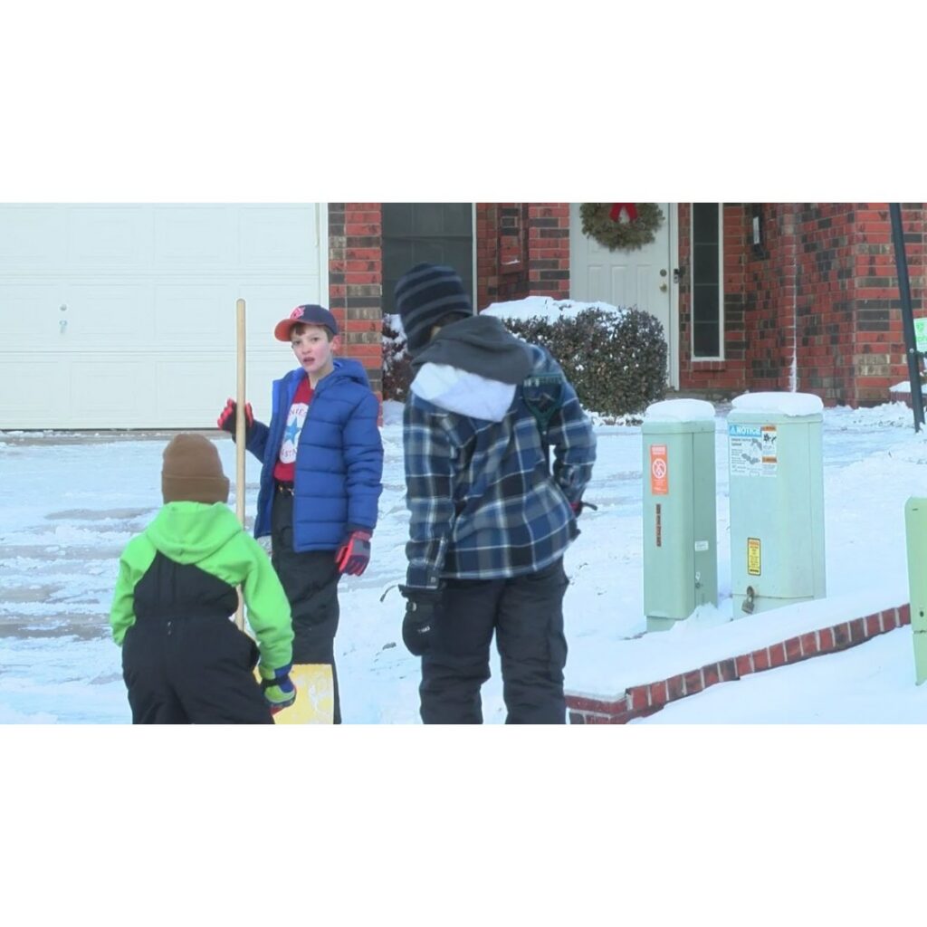 Albuquerque Kids Shovel Snow for Neighbors