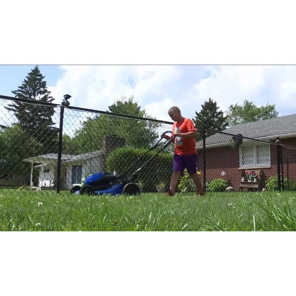 Boy’s Random Act of Kindness Helps Disabled Man