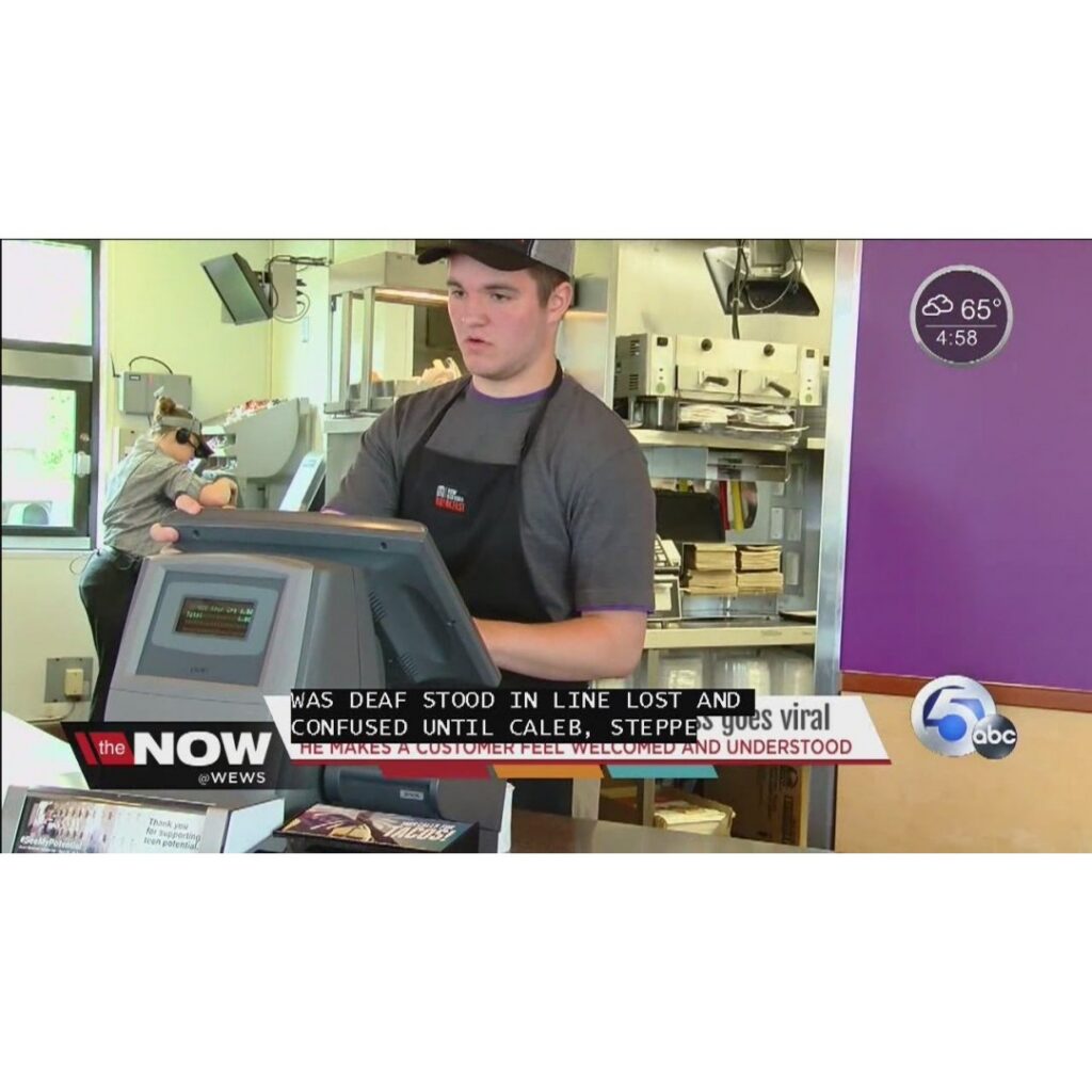 Taco Bell Employees Viral Act of Kindness